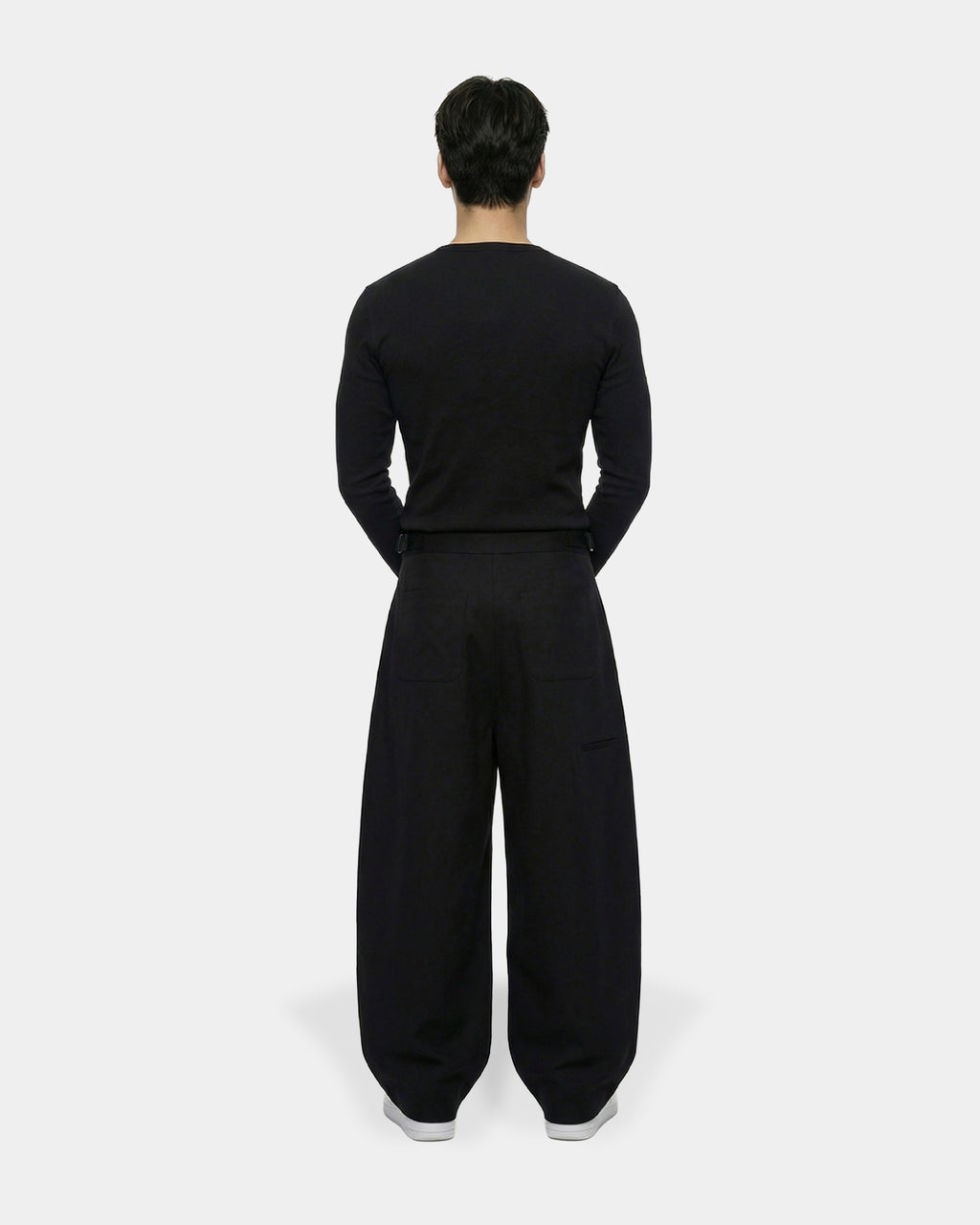 Classic Pleated Baggy Trousser
