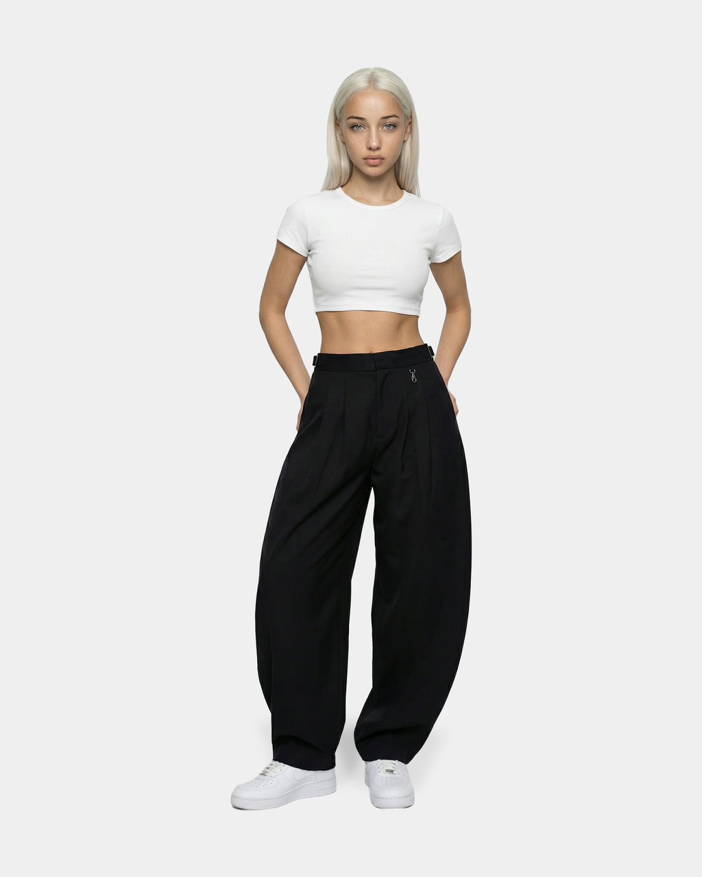 Classic Pleated Baggy Trousser