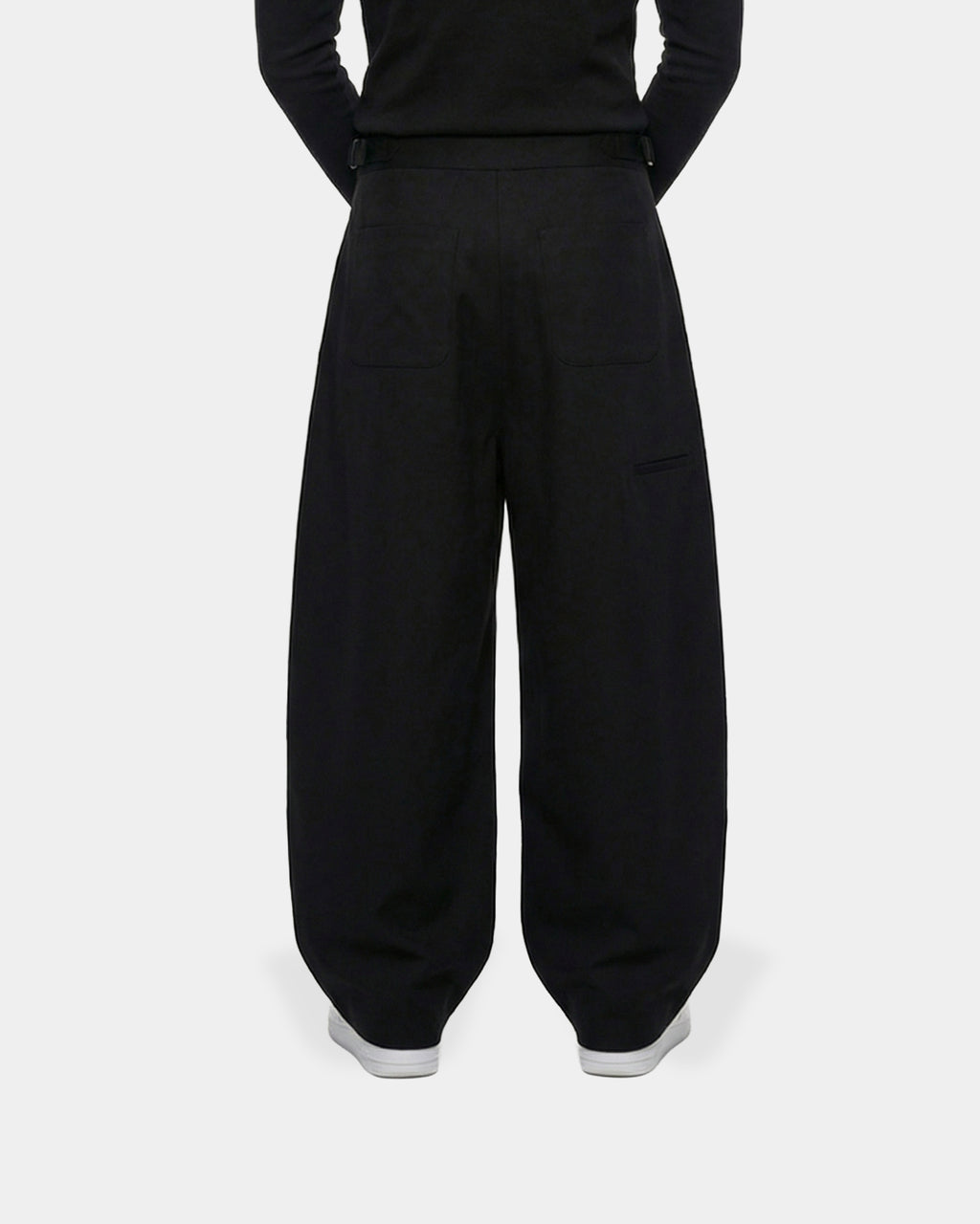 Classic Pleated Baggy Trousser